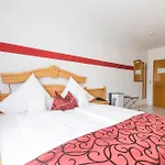 Weinhaus Wiedemann Bed & Breakfast 3*