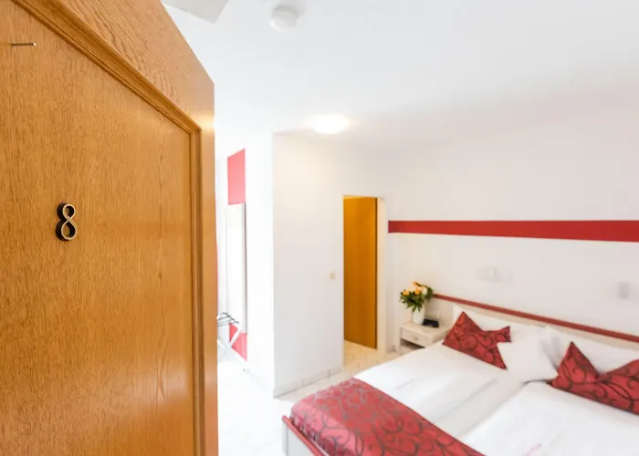 Hotel Weinhaus Wiedemann 3*