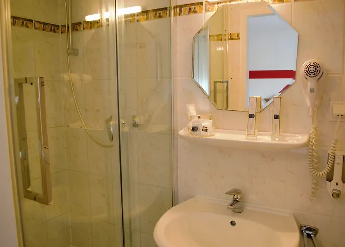 Weinhaus Wiedemann 3* Ginsheim